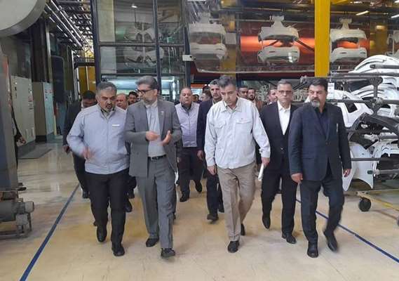 بررسی و رفع مشکلات واحدهای قطعه ساز استان قزوین با حضور رئیس هیات عامل ایدرو